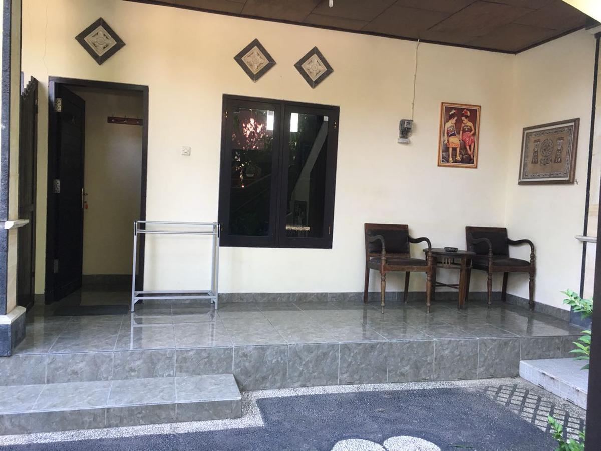 Kubu Turah Homestay Джимбаран Экстерьер фото